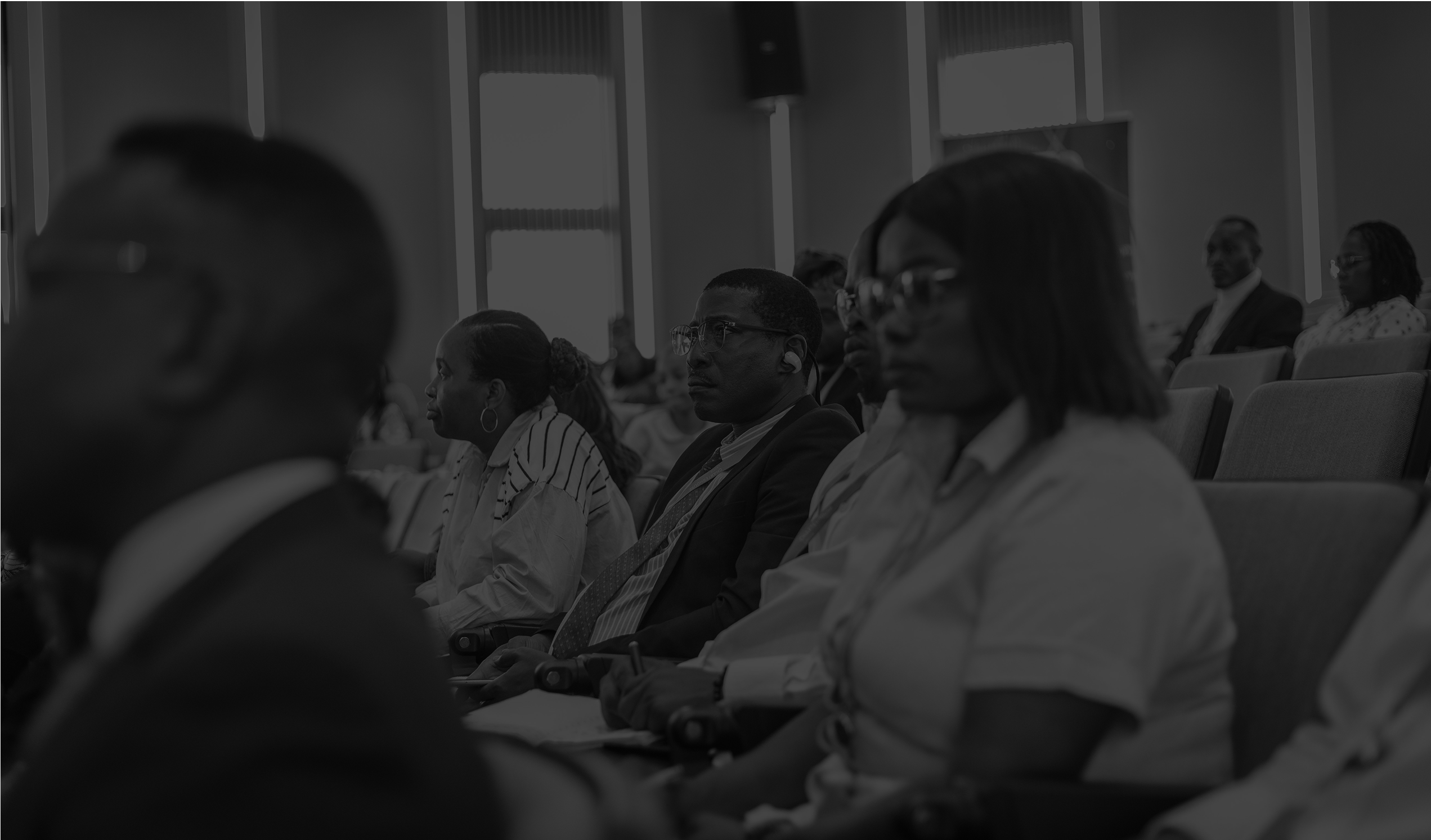 Track race closing visual